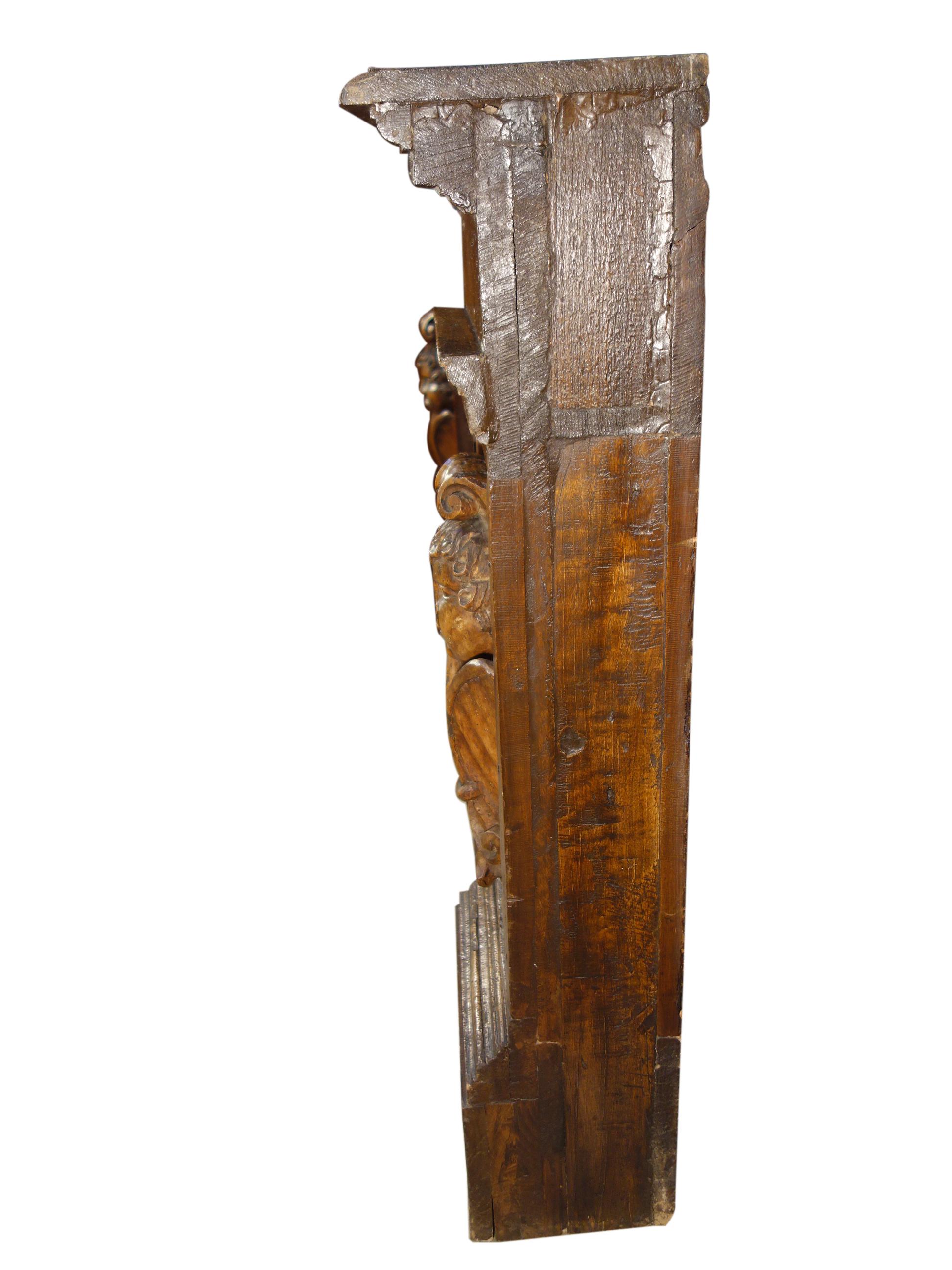 Italian Antique Renaissance Style Handcarved Walnut Balustrade Fragment Ca 1800 For Sale 9