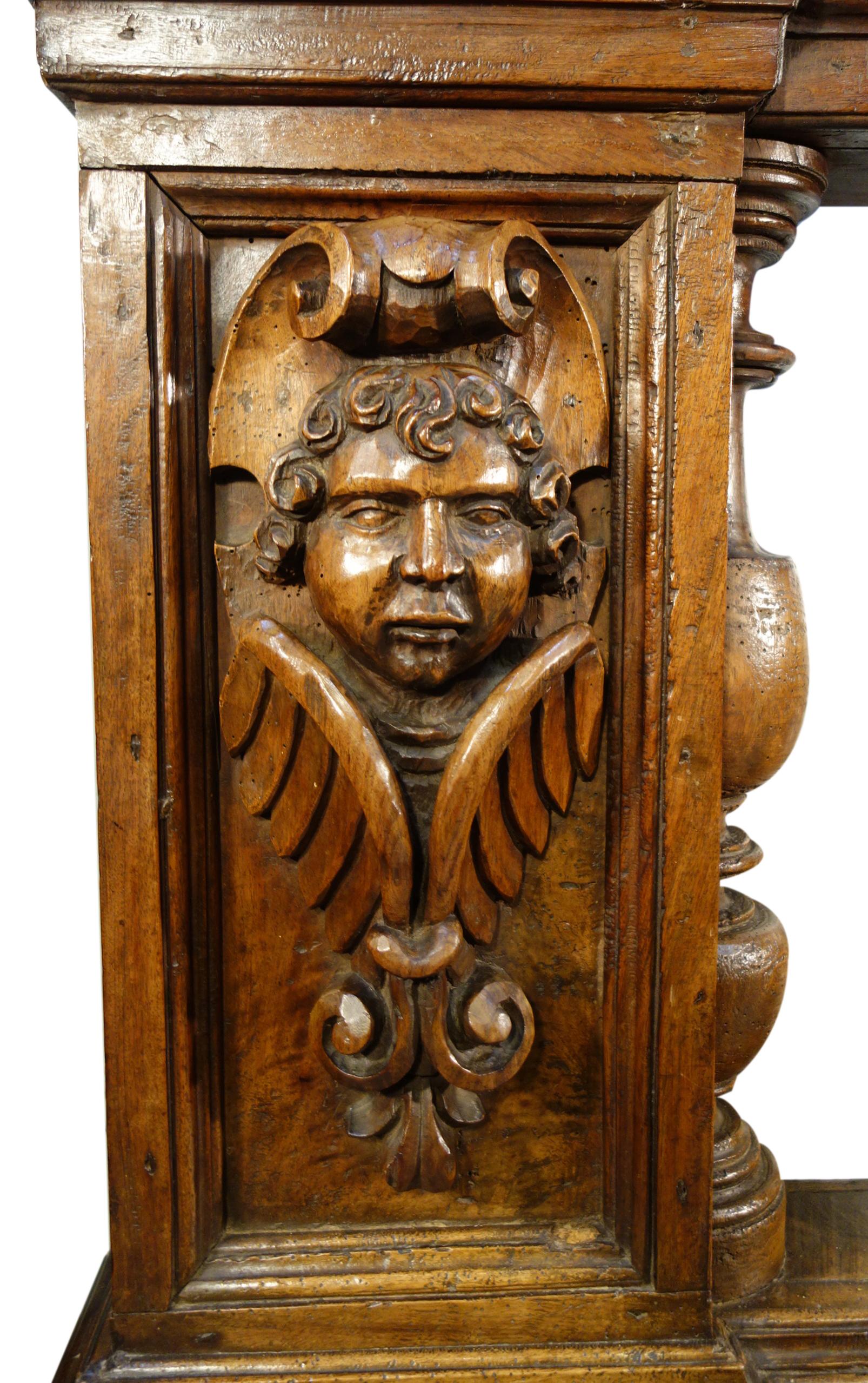 Italian Antique Renaissance Style Handcarved Walnut Balustrade Fragment Ca 1800 In Good Condition For Sale In Encinitas, CA