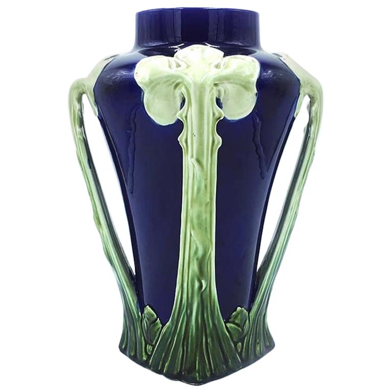 Vase italien ancien de la Liberté en céramique à fleurs bleues et vertes, années 1900