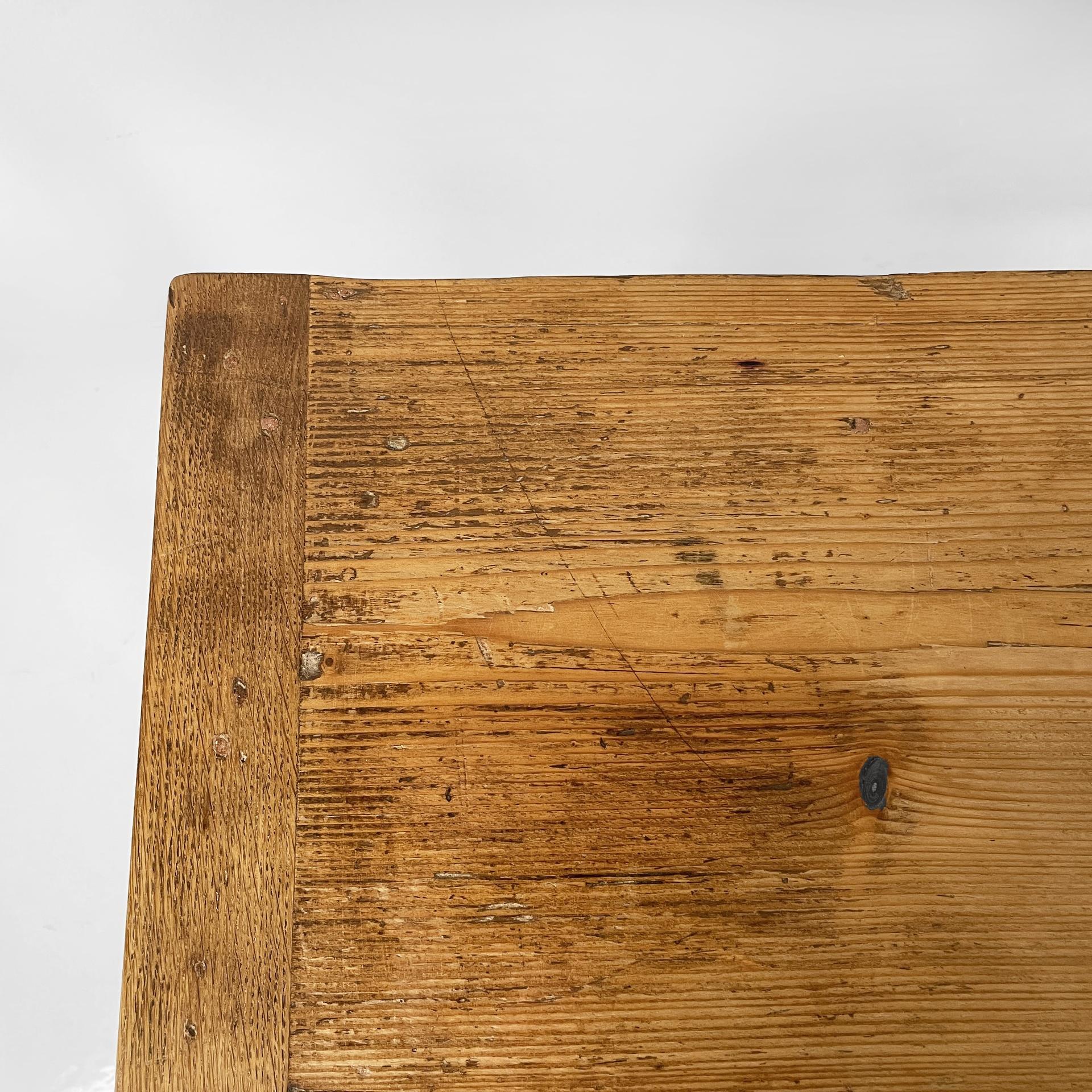 Italian antique console table in wood, 1930s For Sale 5