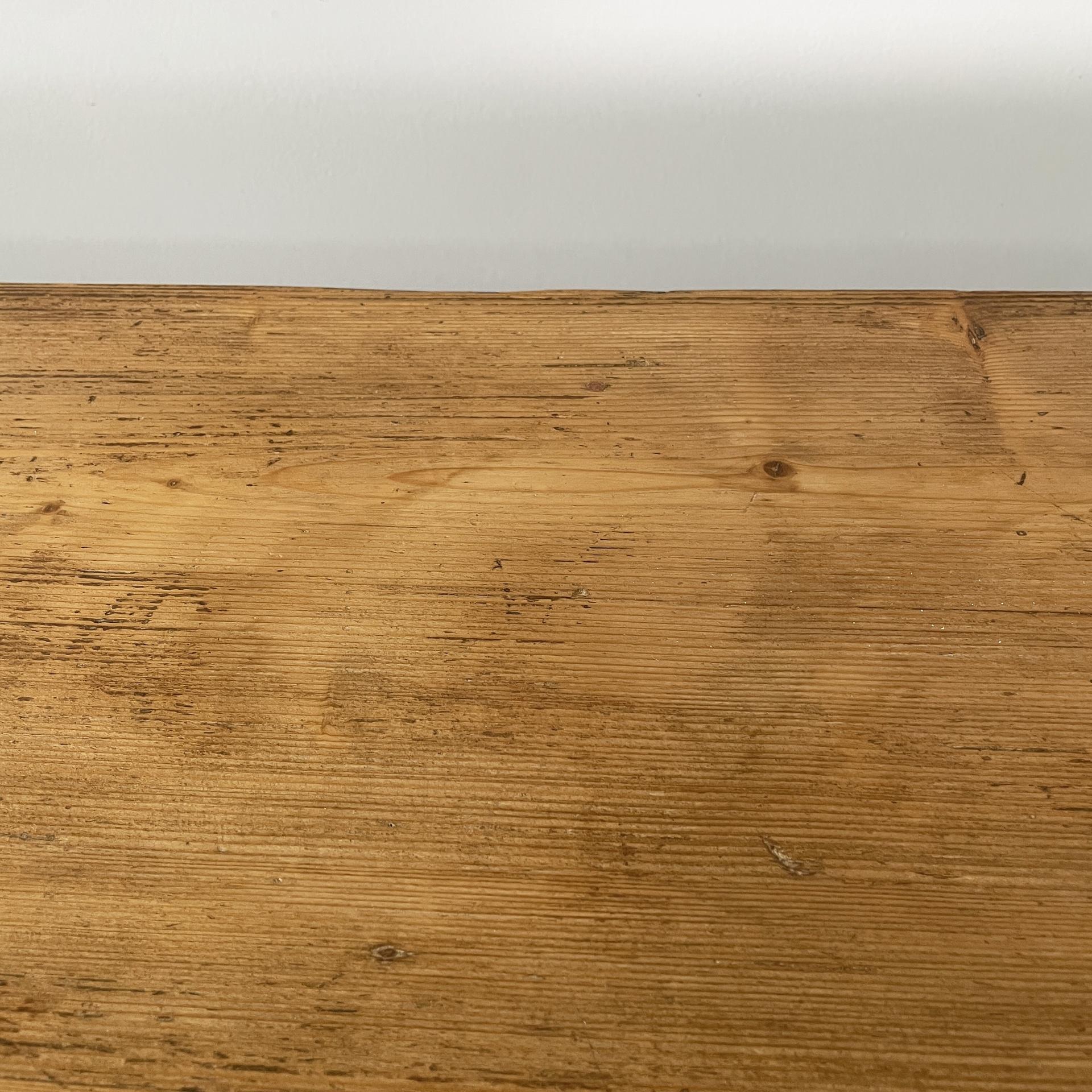 Italian antique console table in wood, 1930s For Sale 6