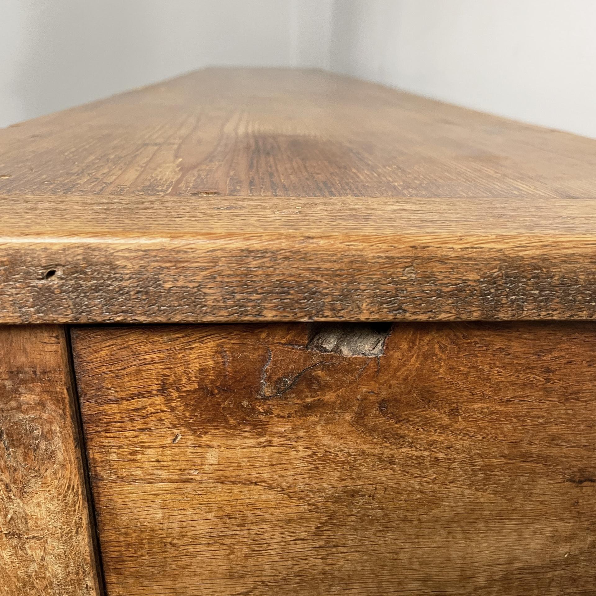 Italian antique console table in wood, 1930s For Sale 8