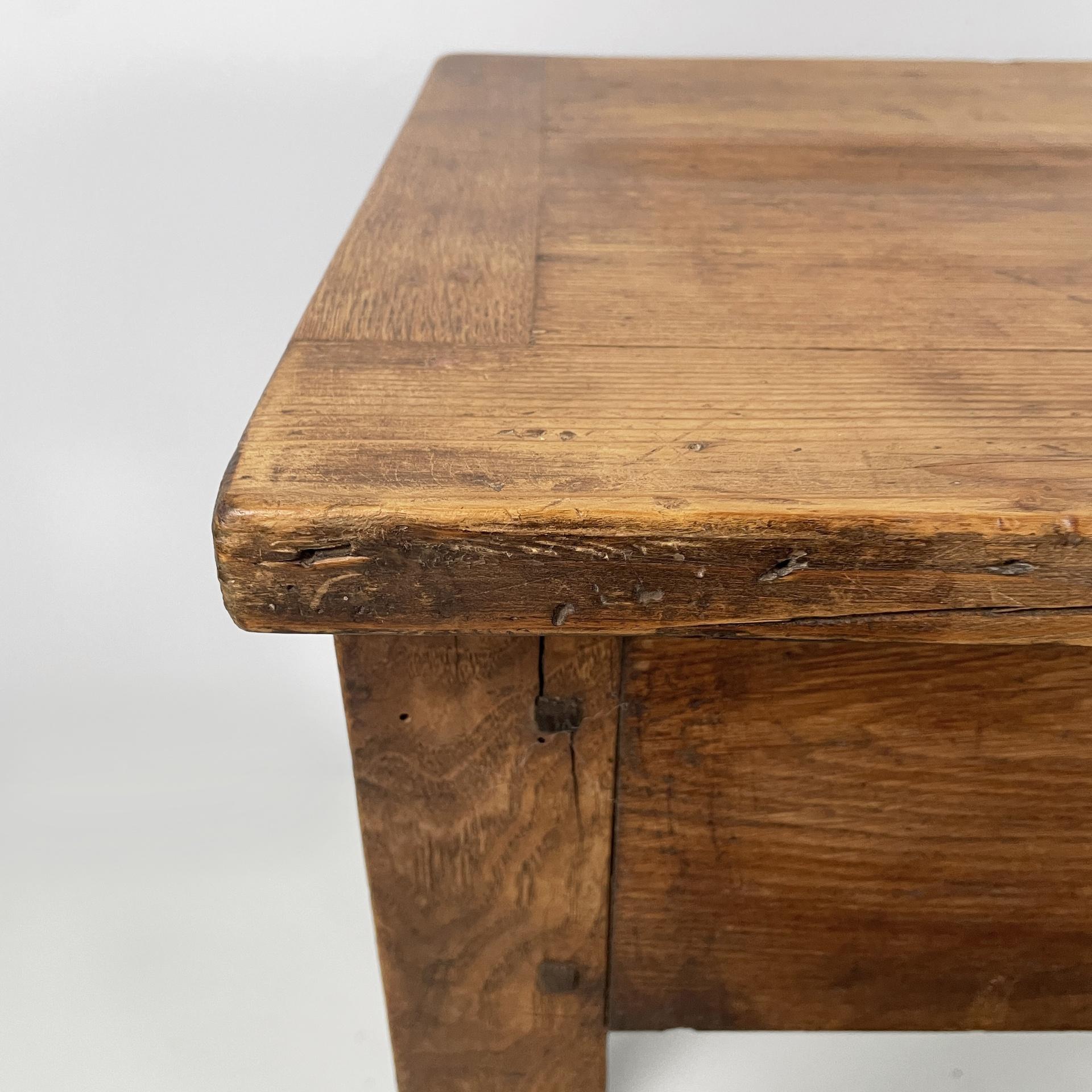 Italian antique console table in wood, 1930s For Sale 1