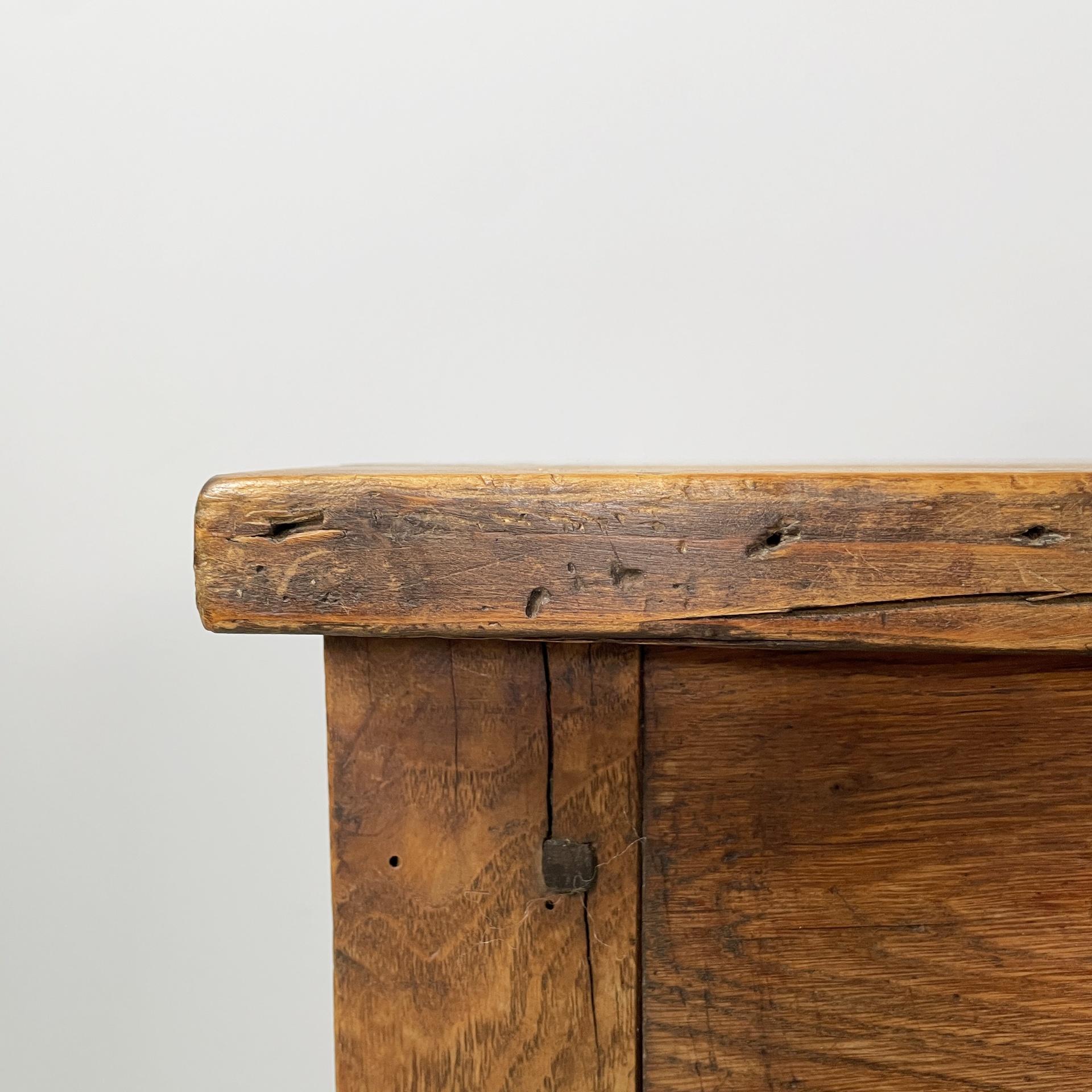 Italian antique console table in wood, 1930s For Sale 2