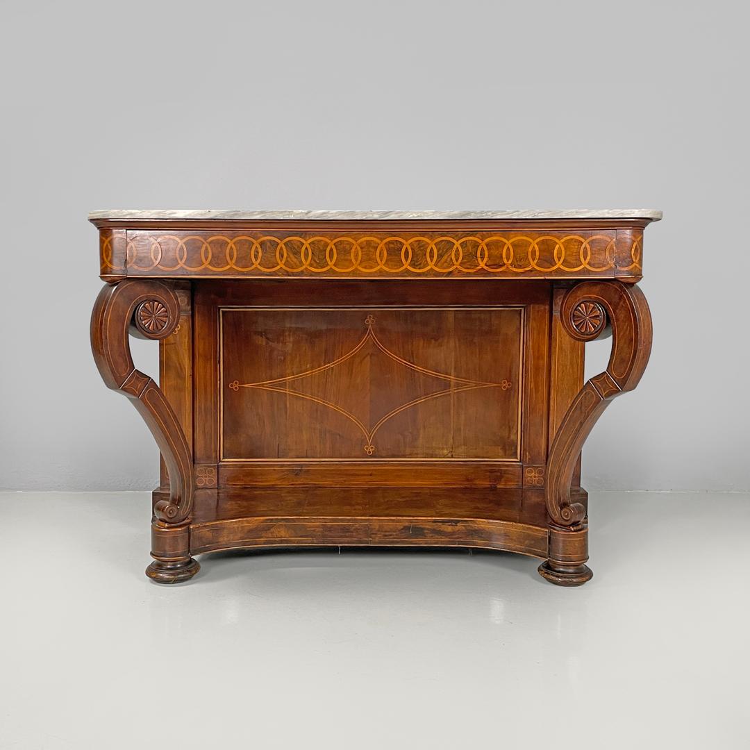 Italienischer antiker Konsolentisch aus Holz und Marmor mit Intarsiendekorationen, 1840 im Zustand „Gut“ im Angebot in MIlano, IT