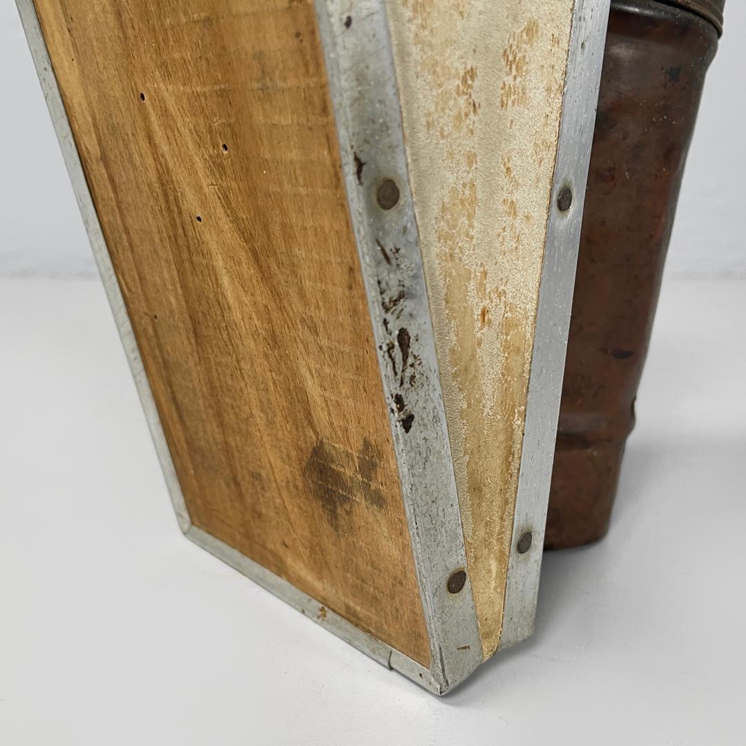 Italian antique copper wood and bee smoker with bellows, first half of 1900s 13