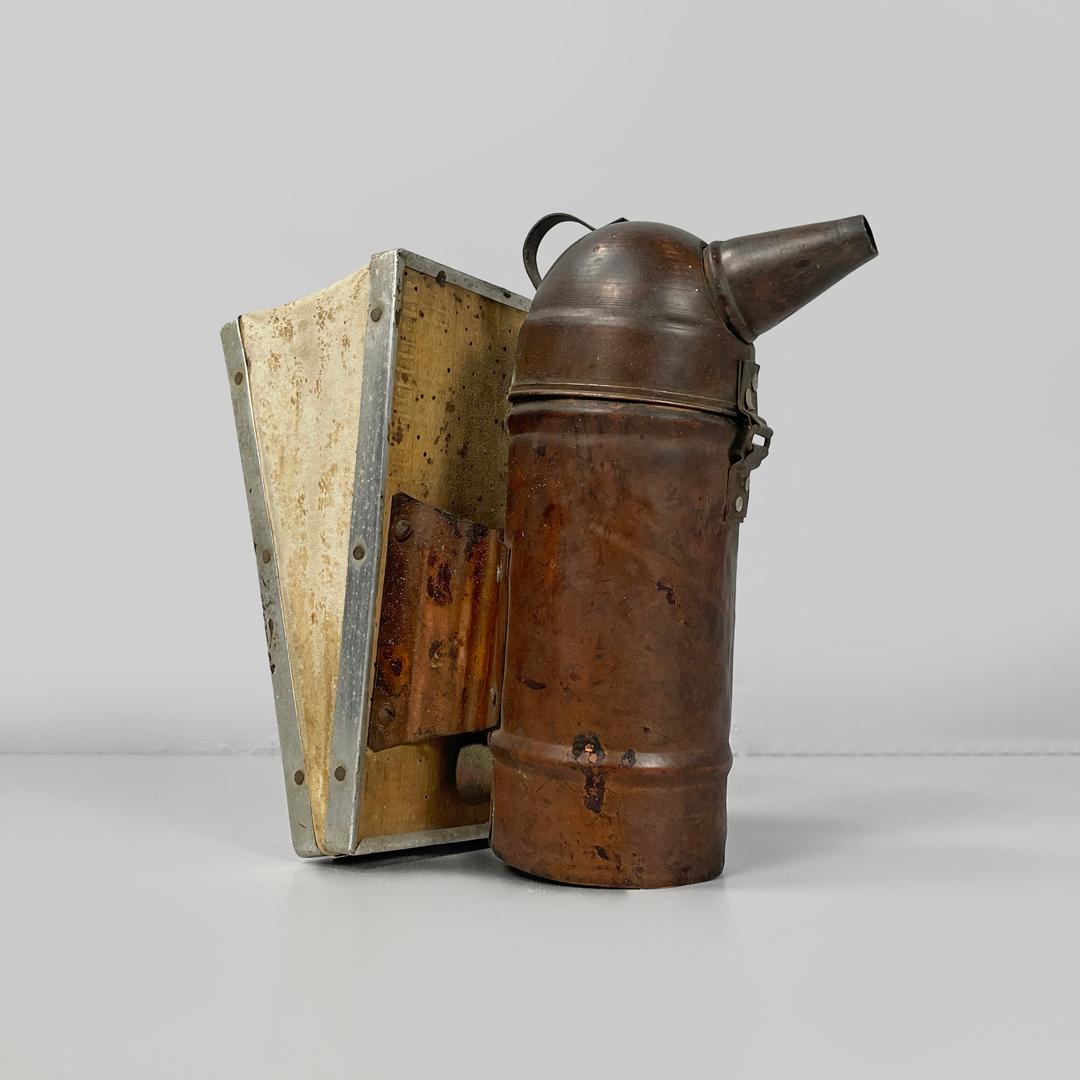 Italian antique copper wood and bee smoker with bellows, first half of 1900s 1