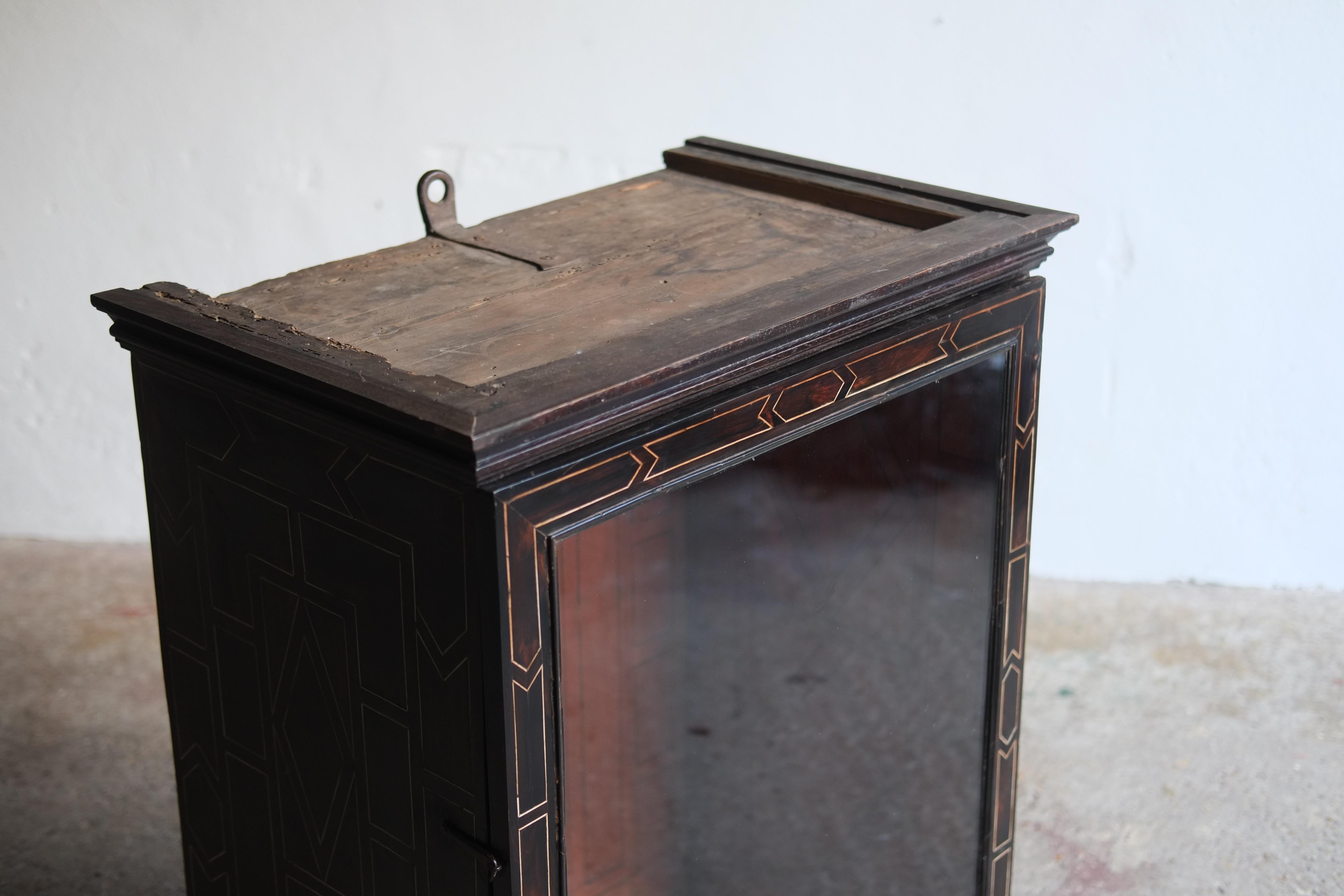 Italian Antique Ebonised Fruitwood Inlaid Cabinet For Sale 2