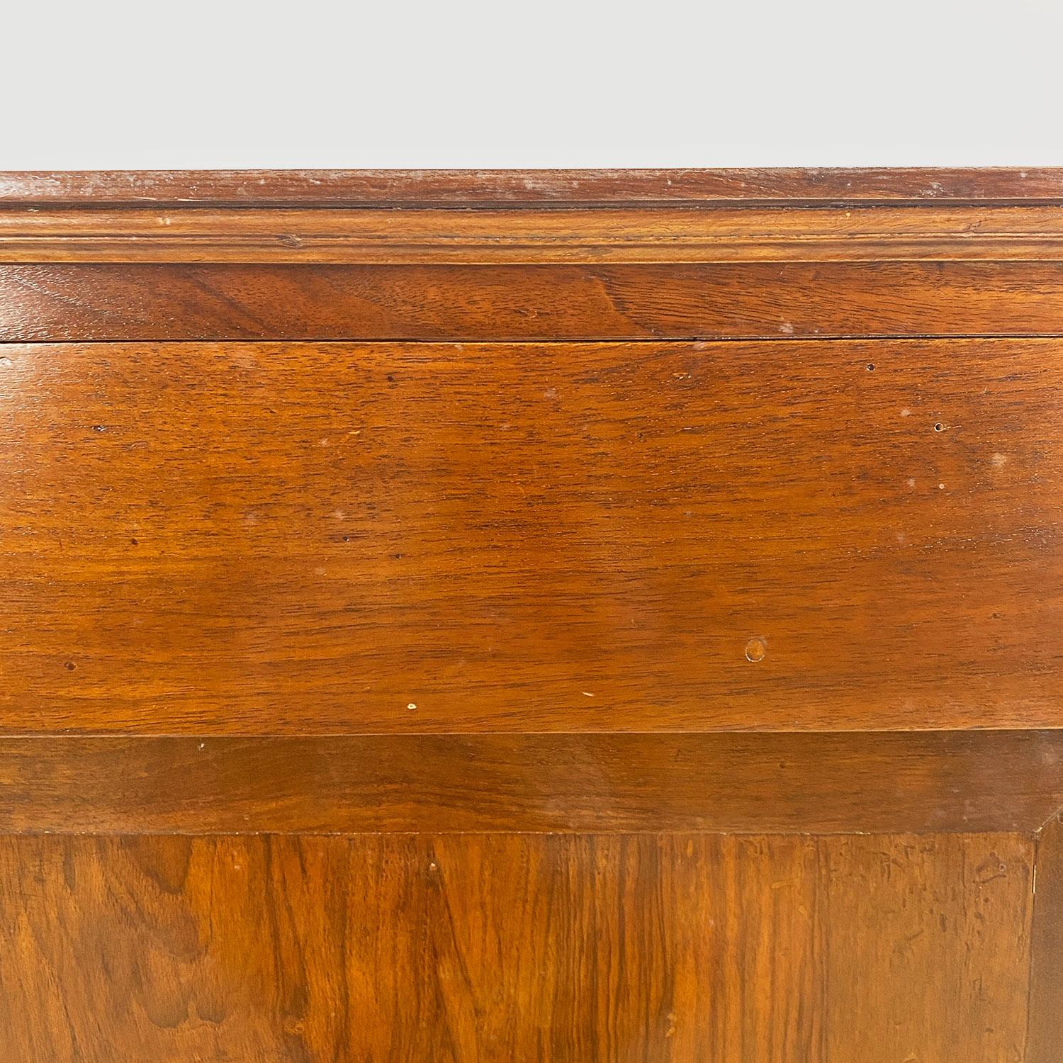 Mueble italiano antiguo de madera estilo imperio con puerta y cajón, años 1850 en venta 6