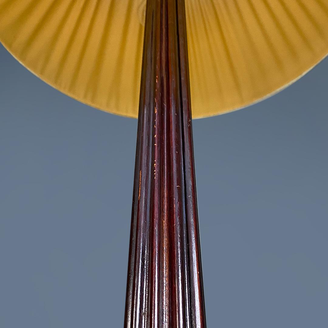 Italian Antique Floor Lamp with Wooden Stem Brass Base and Fabric Lampshade 1900 For Sale 8