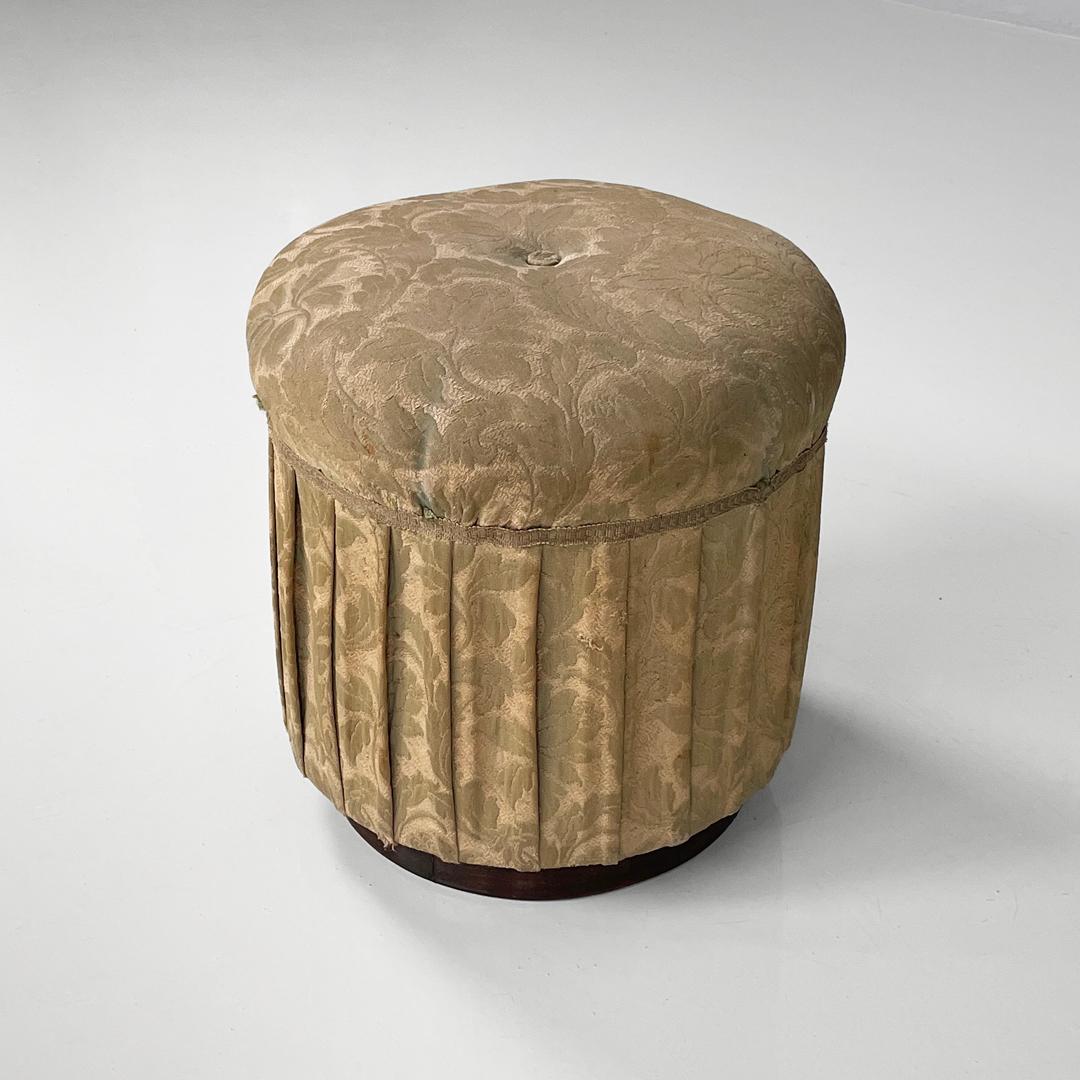 Reposapiés o puf antiguo italiano de tela, principios del 1900 en Bastante bueno estado para la venta en MIlano, IT