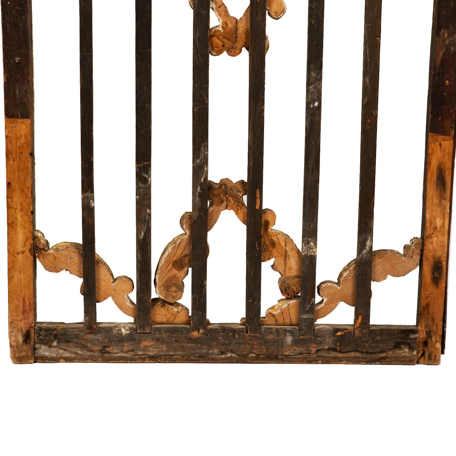 Italian Antique Gold Gilt Wood Gate Wall Art In Distressed Condition In Toronto, ON