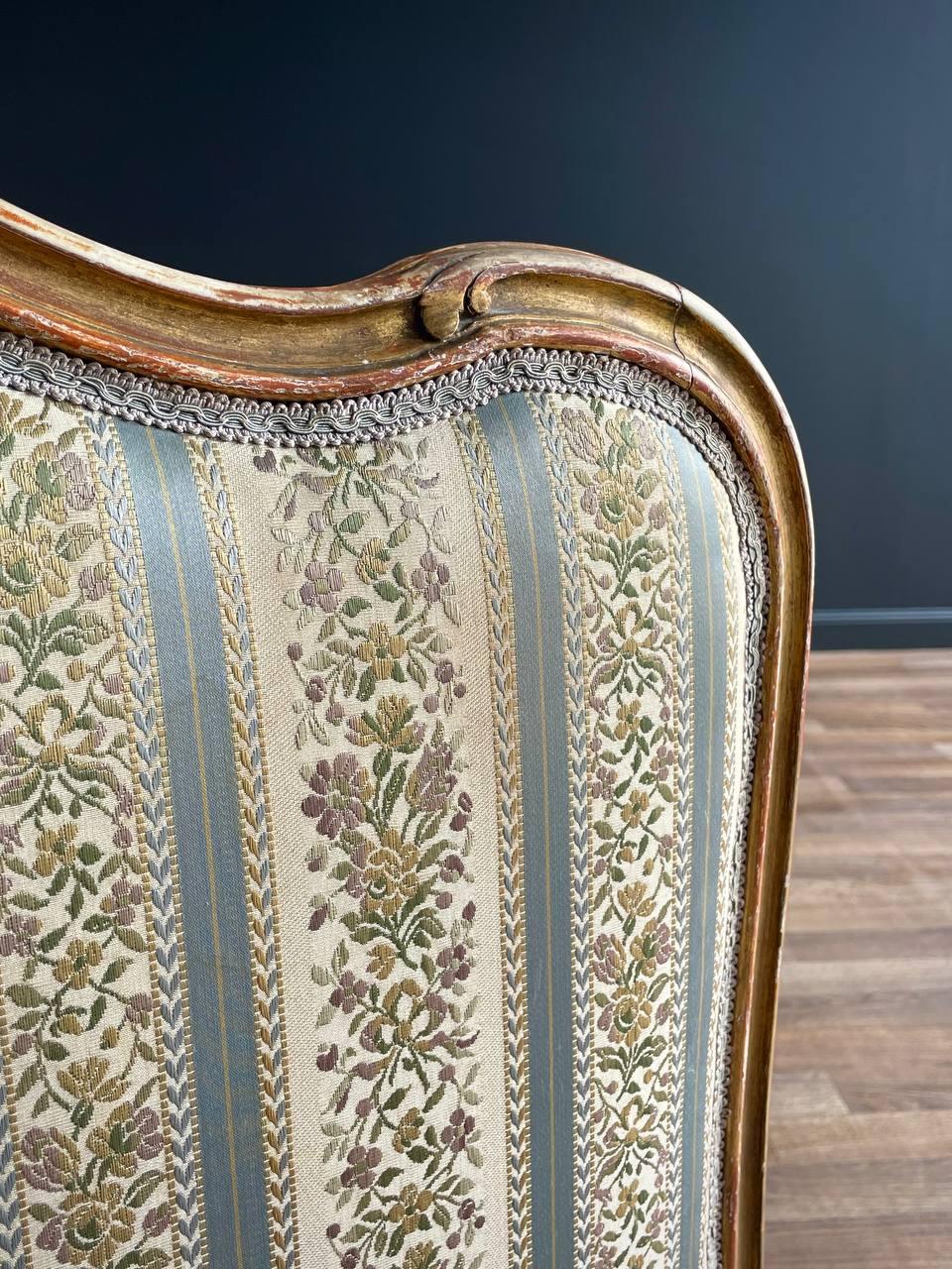 Italian Antique Hand Carved Twin-Size Bed Frame For Sale 2