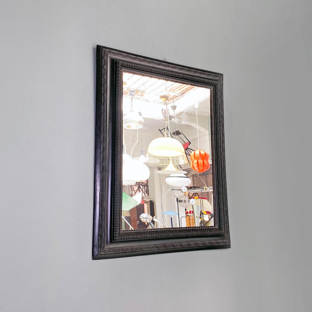 Italian Antique Medium Size, Rectangular, Guillochè Wall Mirror, 1930s In Good Condition In MIlano, IT