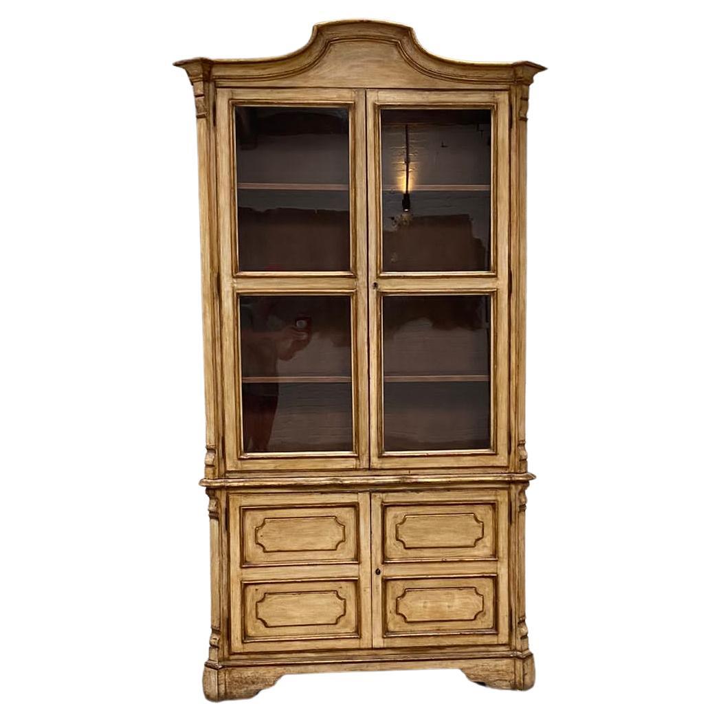Italian Antique Painted and Gilded Glazed Bookcase, 1920's For