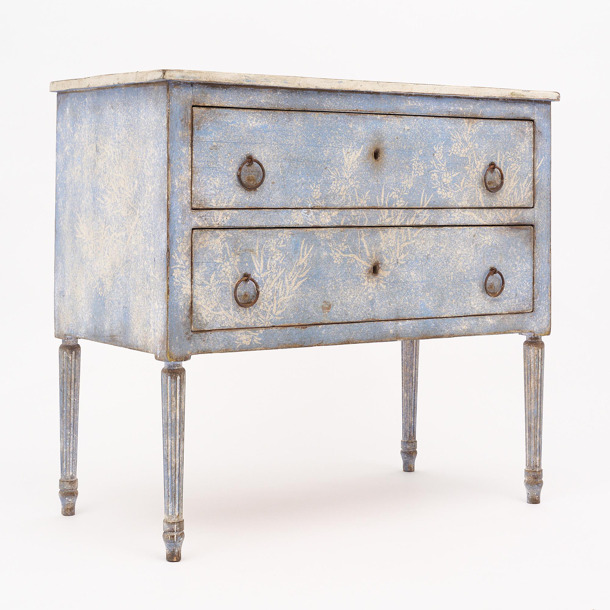 Italian Antique Painted Chests In Good Condition For Sale In Austin, TX