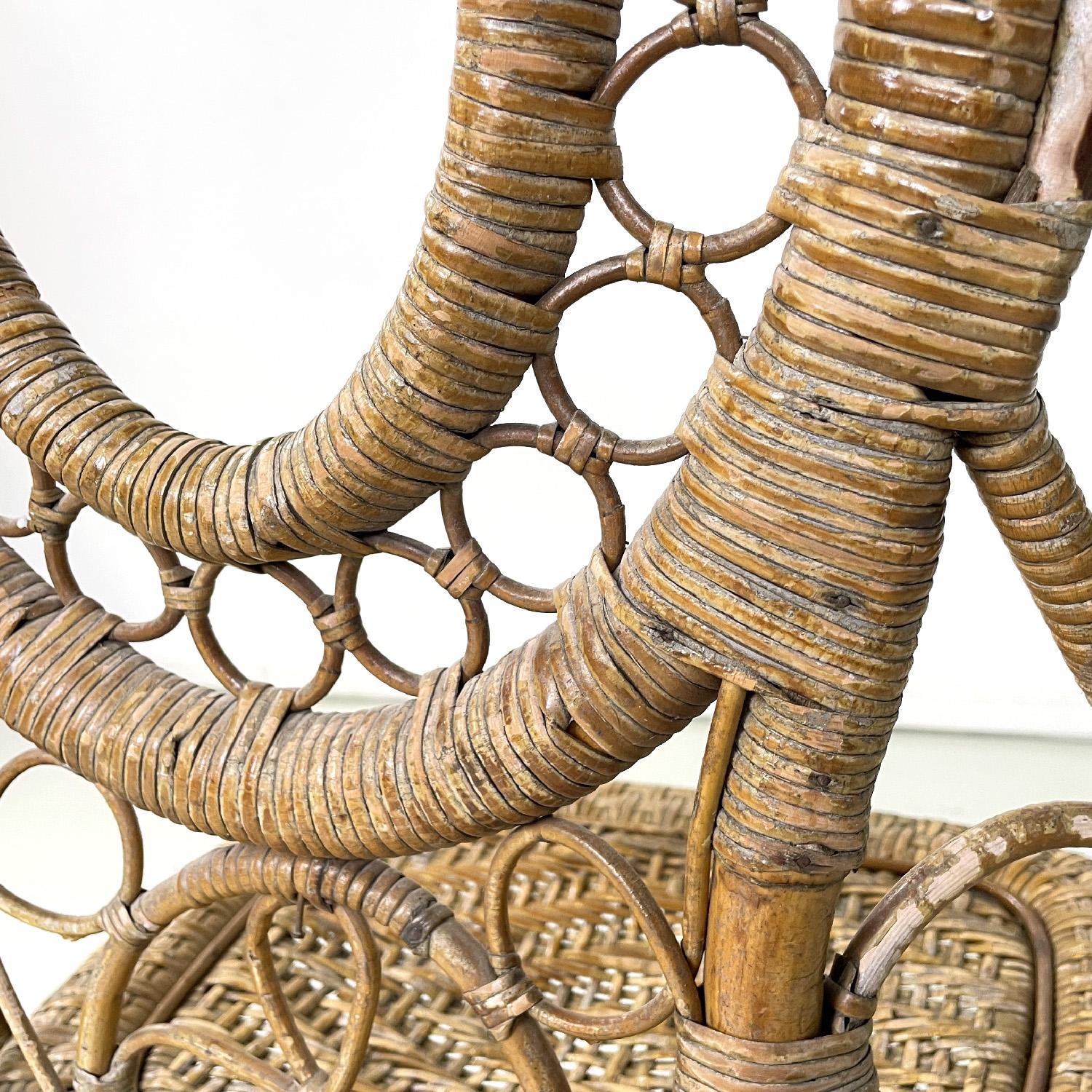 Italian antique rattan chair with floral and geometric decoration, early 1900s in vendita 4