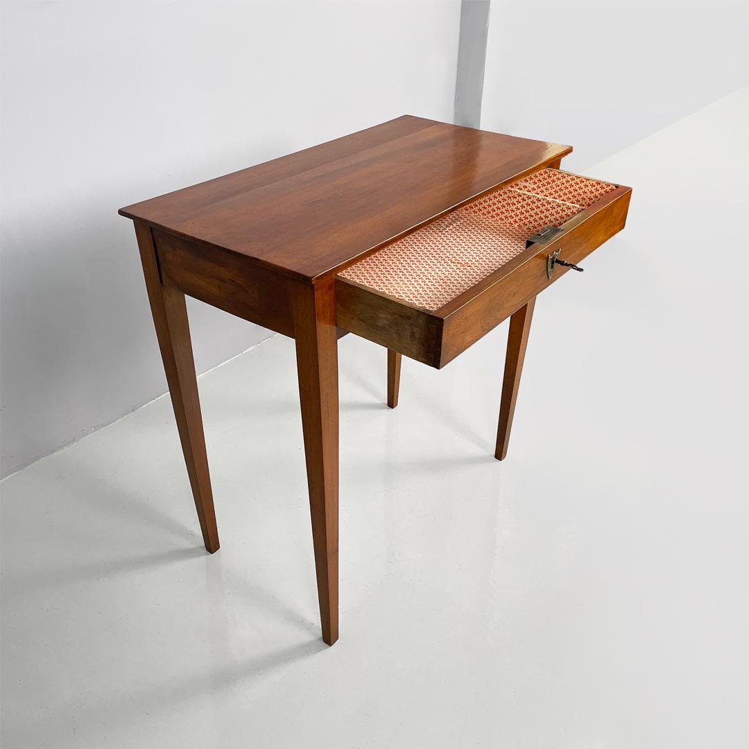 Italian antique rectangular wooden desk with drawer, 1750s For Sale 4