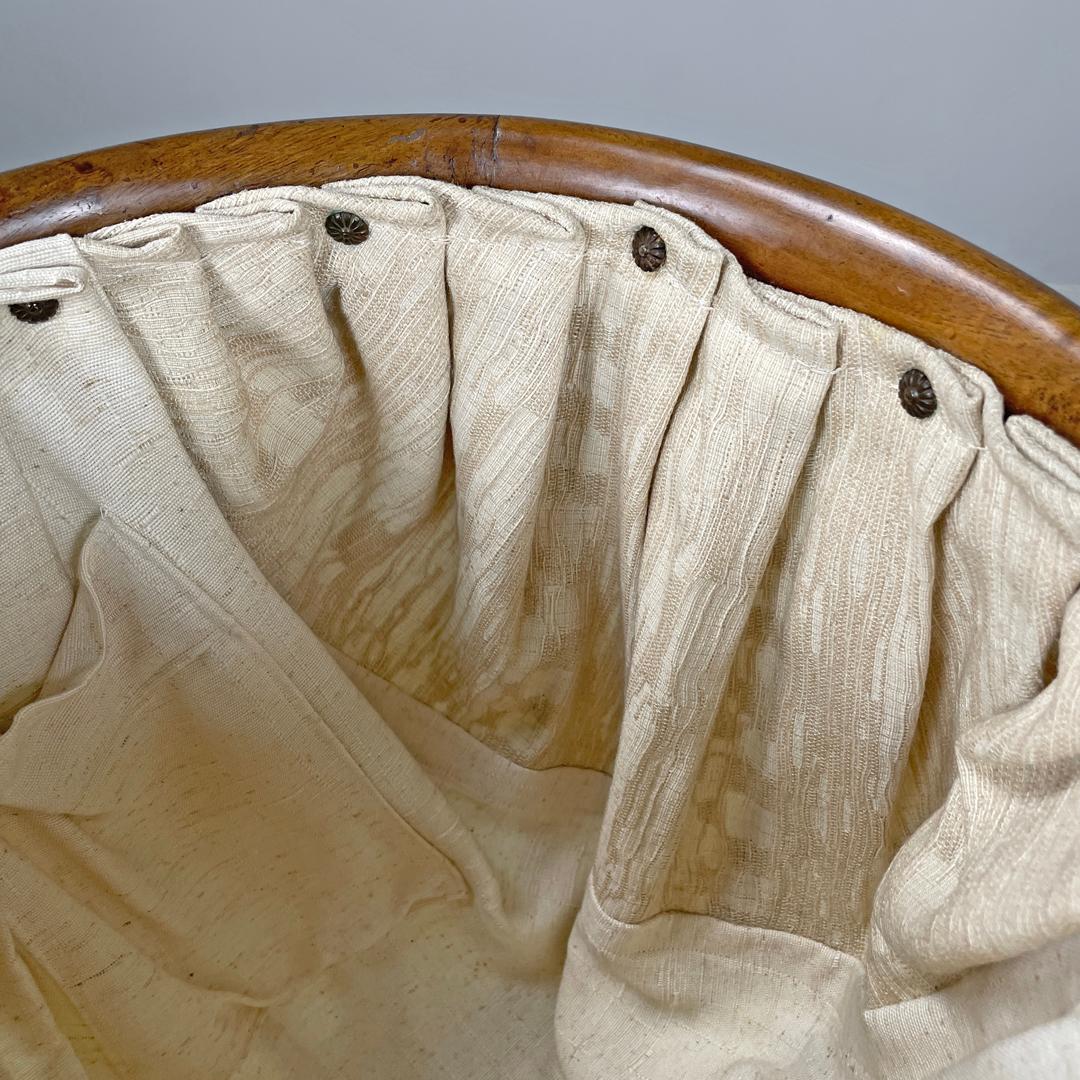 Italian antique sewing stand with wood basket and fabric lining, 1800s For Sale 9