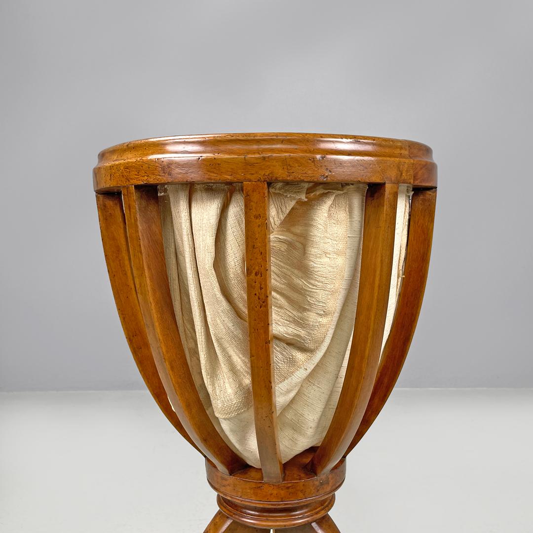 Italian antique sewing stand with wood basket and fabric lining, 1800s For Sale 4