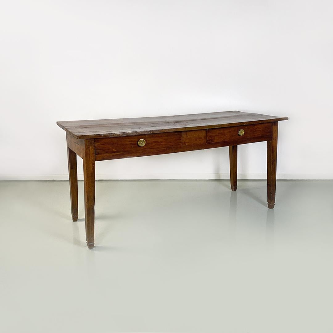Mesa de comedor o escritorio italiano antiguo de madera maciza y detalles de latón, 1900 en venta 5