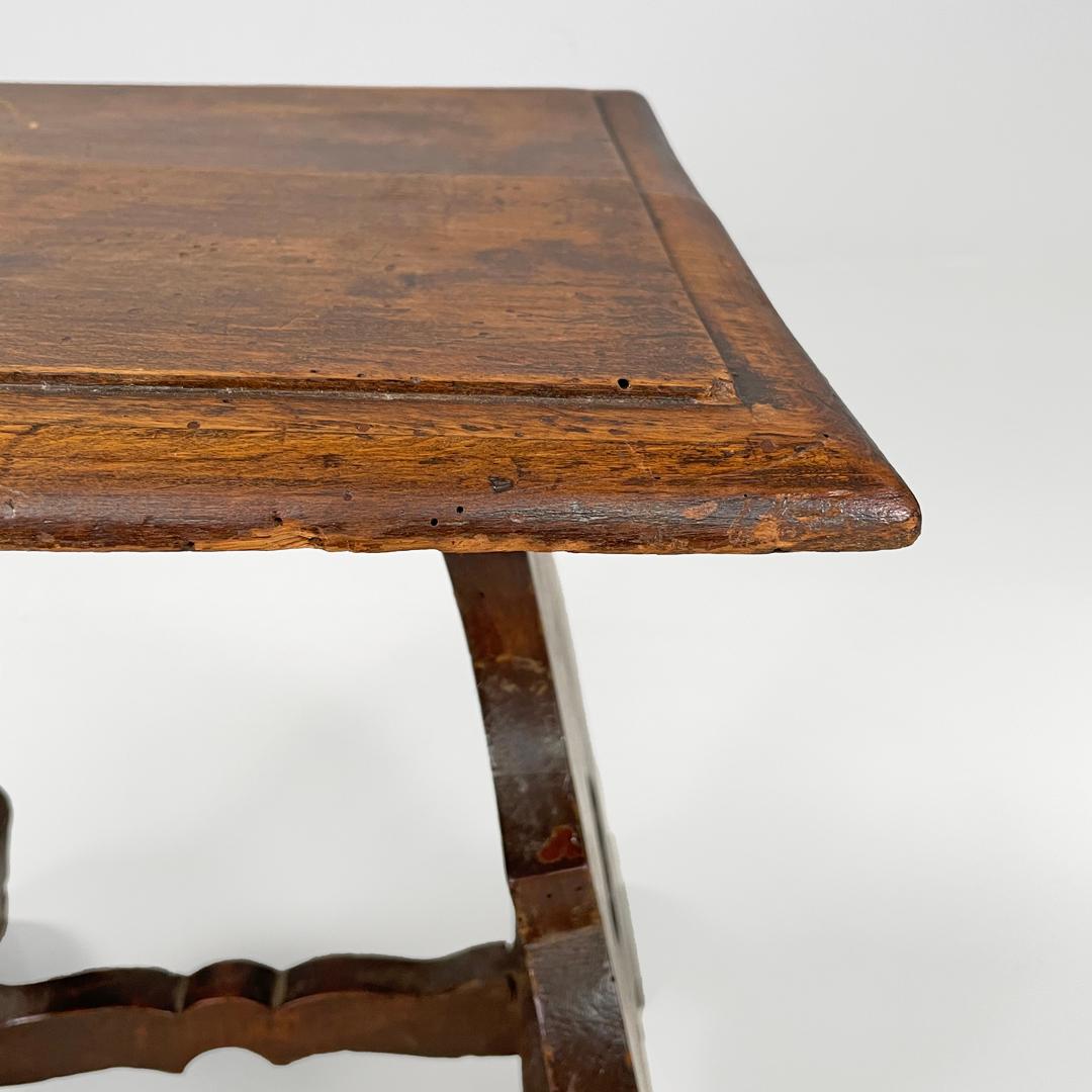Italian antique square seat stool in decorated wood, late 1800s in vendita 10