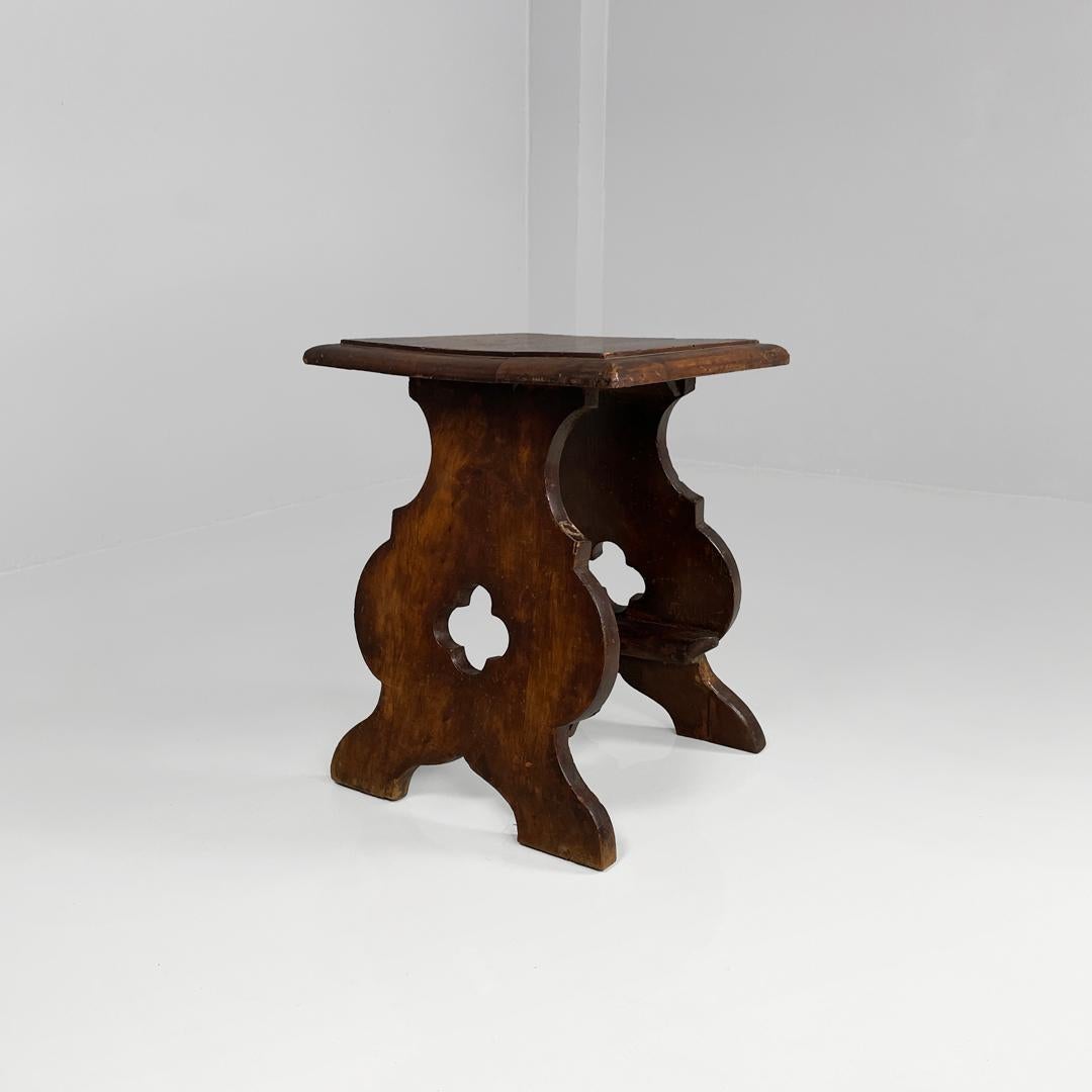 Legno Italian antique square seat stool in decorated wood, late 1800s in vendita