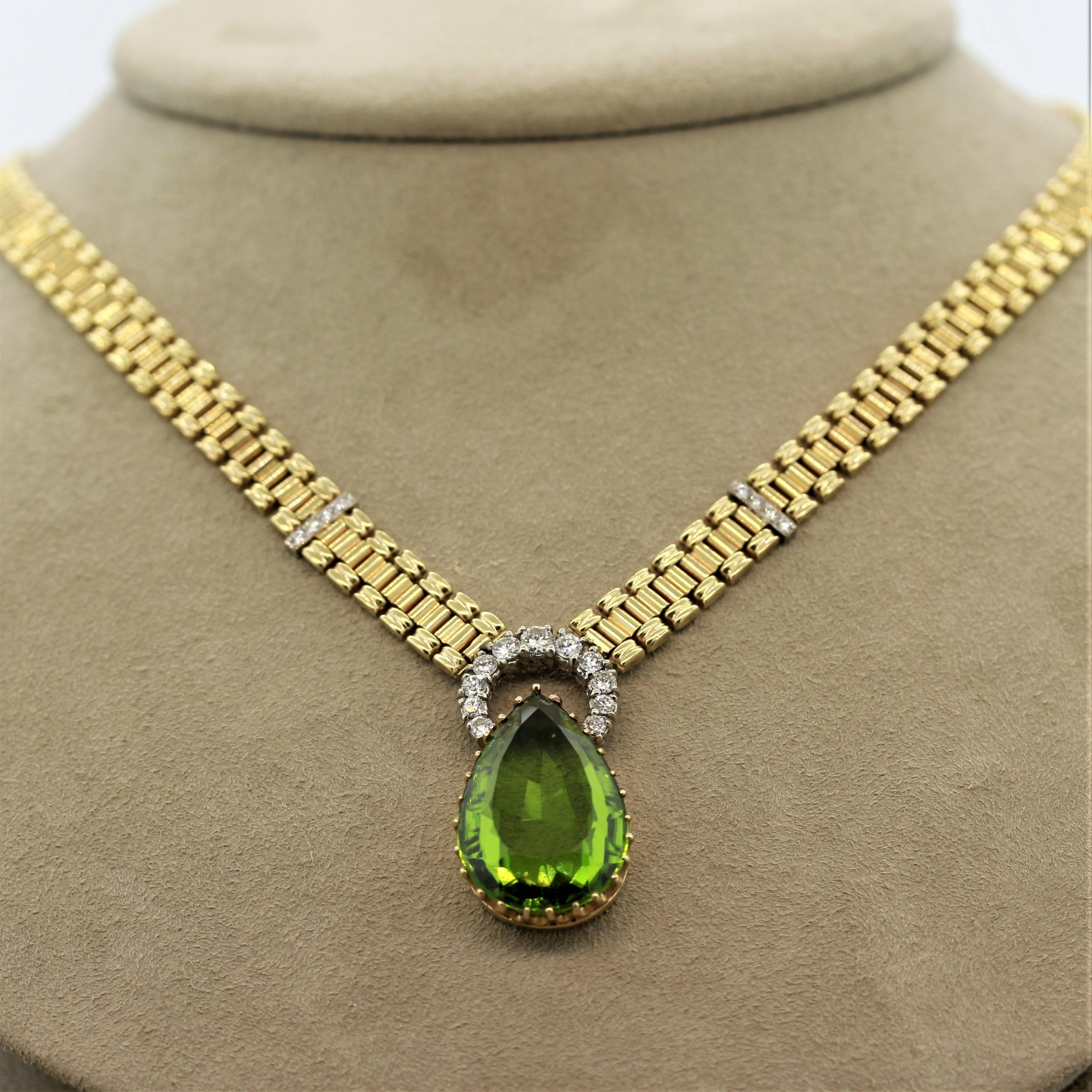 Italian Antique-Style Peridot Diamond Gold Necklace 4