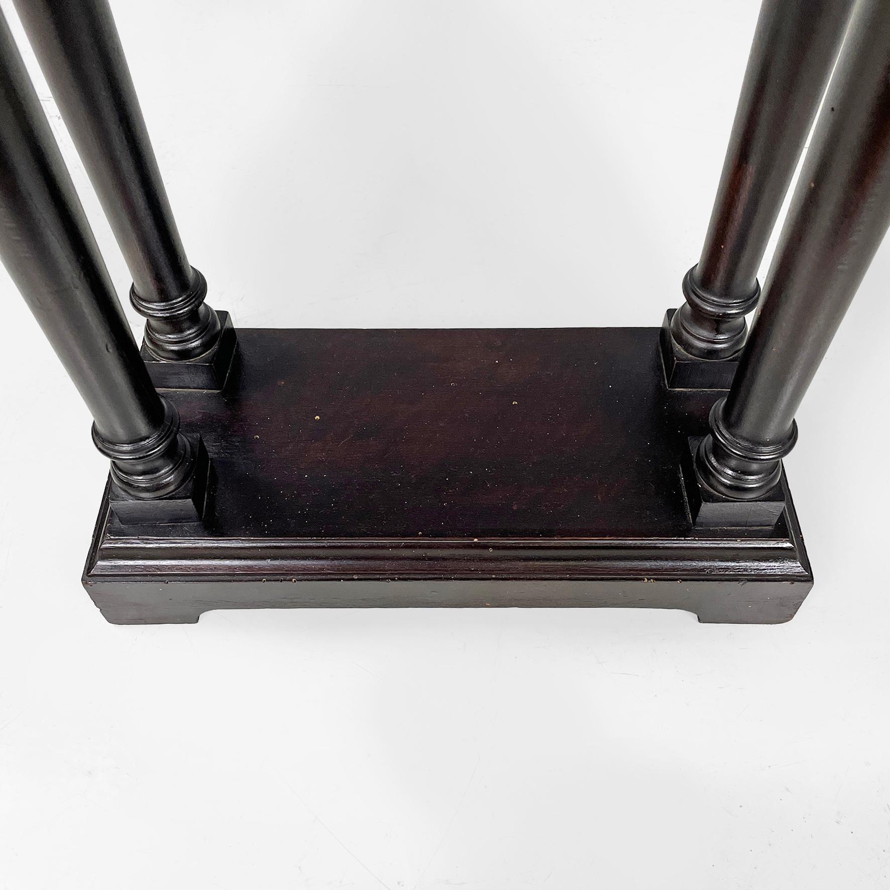 Consola o mesa de centro italiana antigua de madera torneada, finales del siglo XIX en Bueno estado para la venta en MIlano, IT