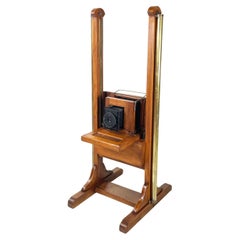 Italian antique vintage Analogue floor camera in wood and brass, 1900s