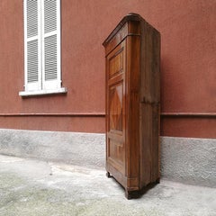 Italian Antique Walnut Corner Cabinet with Decoration, 1800s
