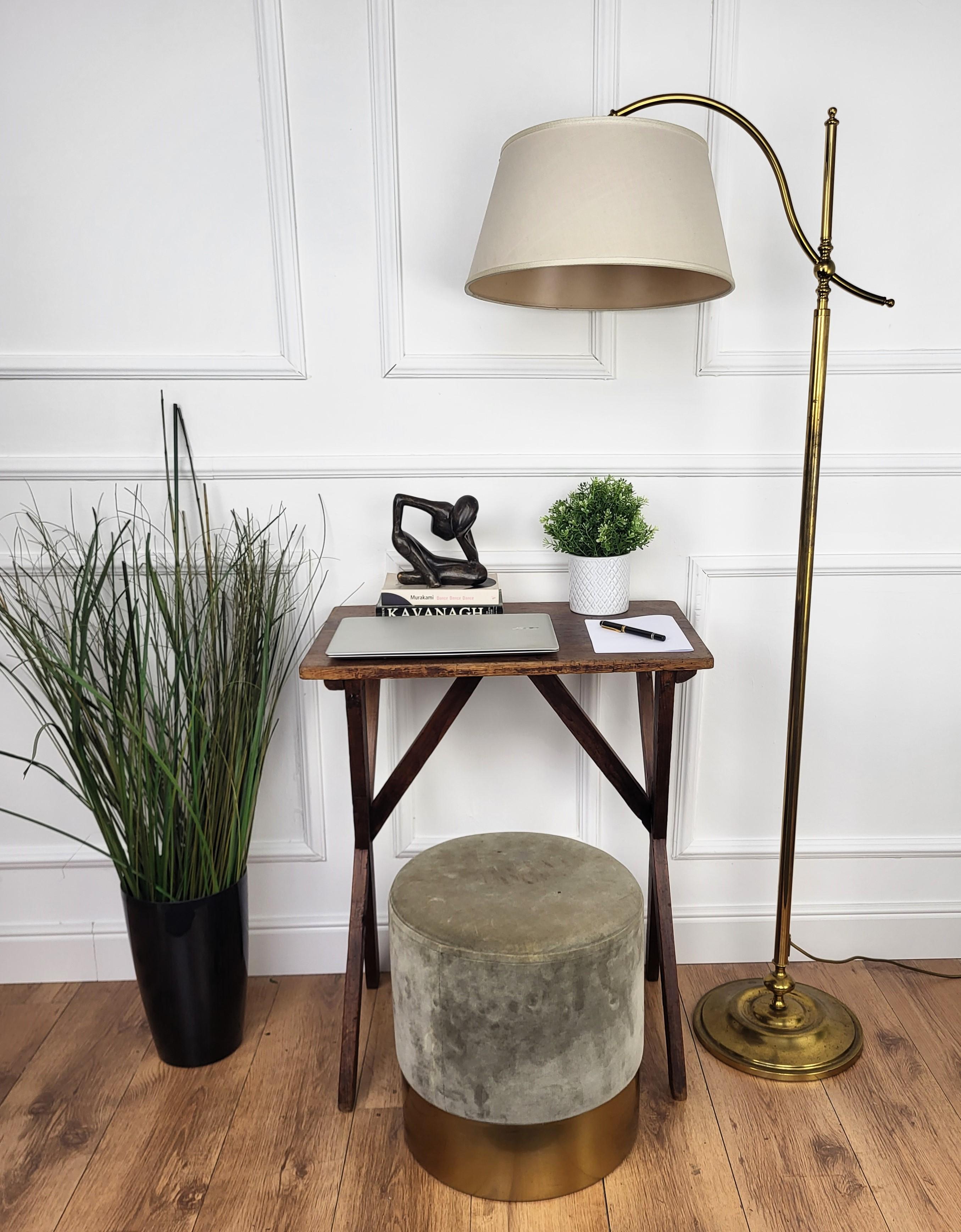 Very charming and elegant Italian small antique console table or desk writing table with stylish carved legs in solid wood. Ideal in any room as a small stand alone corner desk as well as next to the wall.

We have the gilt brass Mid-Century floor