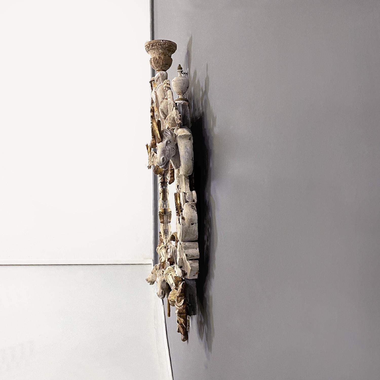 Late 20th Century Italian white and golden wood wall mirror with animal decorations, 1990s For Sale