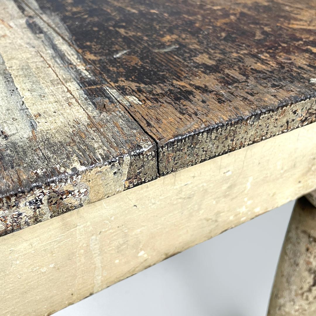 Ancienne table de salle à manger italienne en bois peint en blanc avec deux tiroirs, fin des années 1800 en vente 6