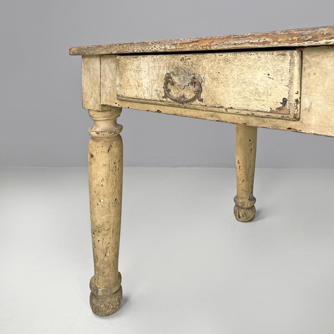 Ancienne table de salle à manger italienne en bois peint en blanc avec deux tiroirs, fin des années 1800 en vente 13