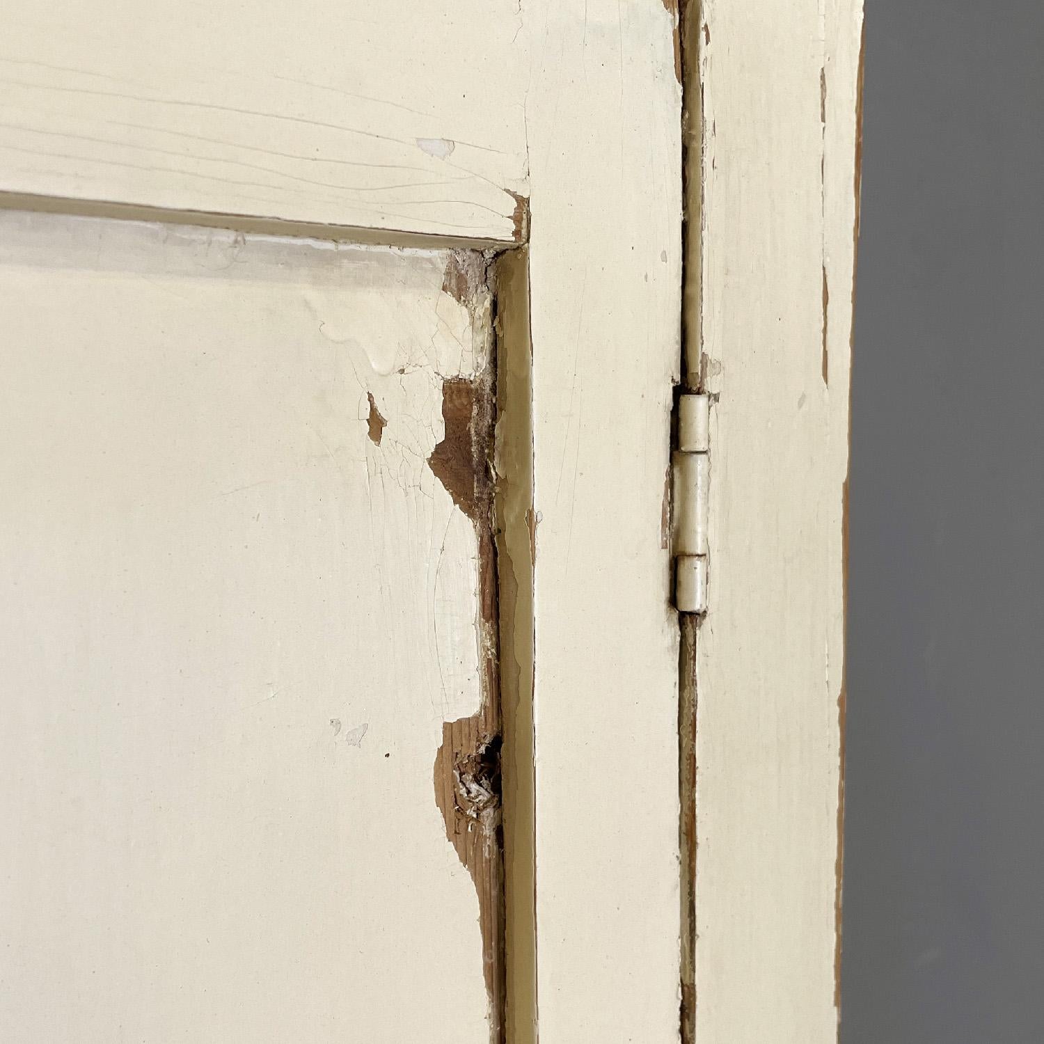 Italian antique white wooden kitchen wall cabinet, early 1900s 5