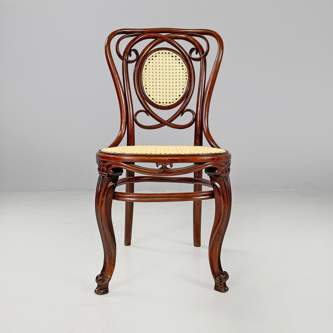 Italian antique wood and Vienna straw chairs with curl details, early 1900s In Good Condition For Sale In MIlano, IT