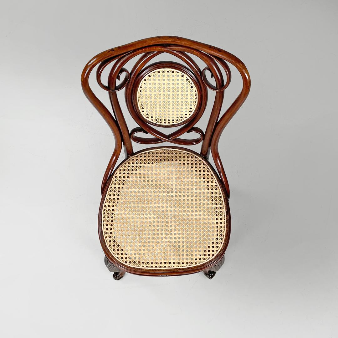 Italian antique wood and Vienna straw chairs with curl details, early 1900s For Sale 2