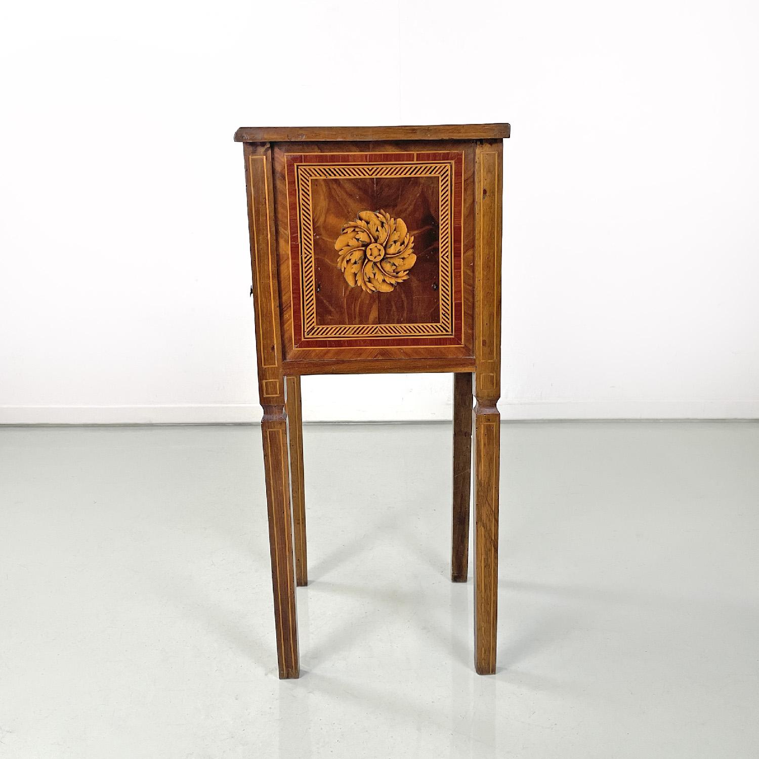 Wood Italian antique wooden bedside tables with inlaid floral decorations, 1750s For Sale