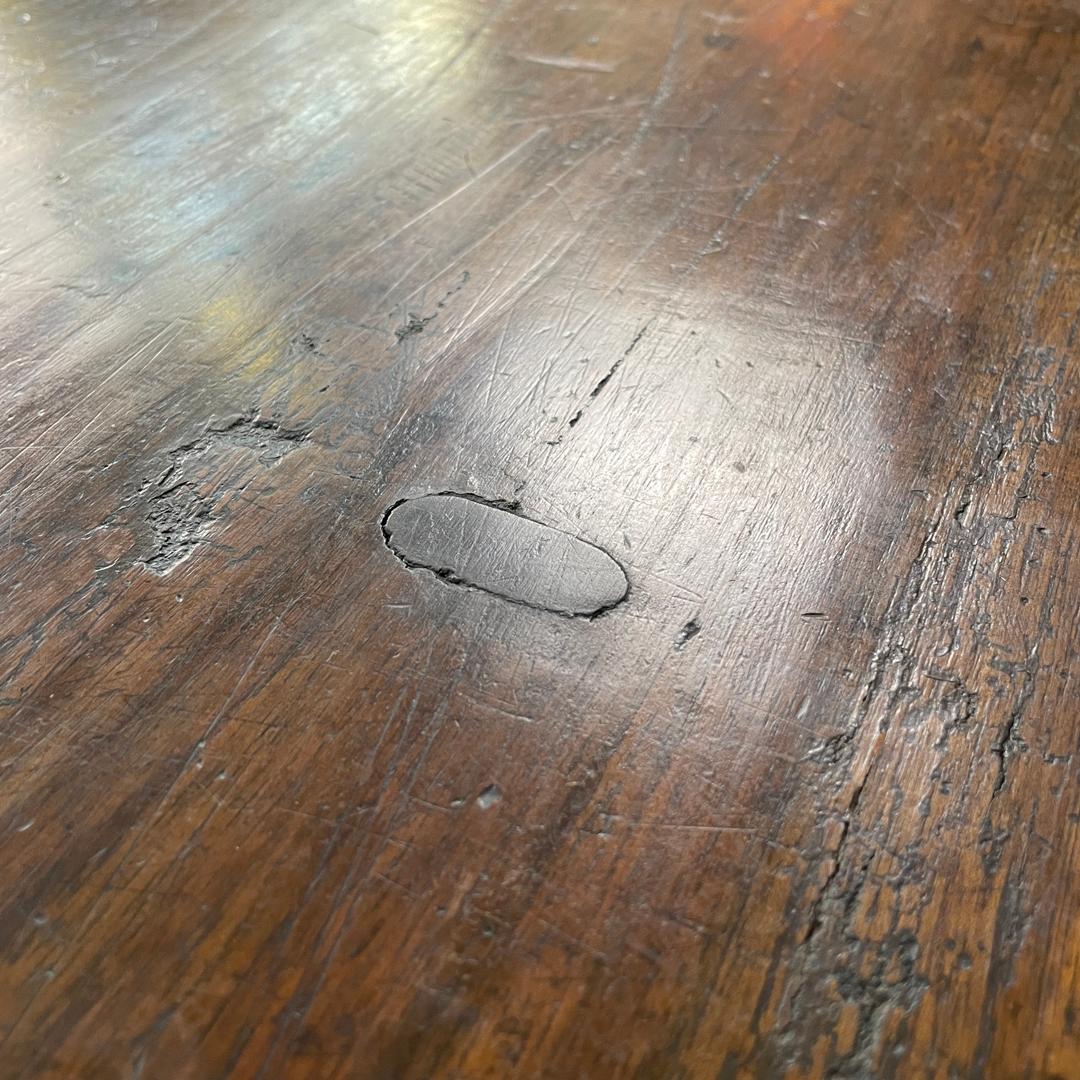 Panca italiana antica in legno con gambe decorate, 1800 in vendita 7