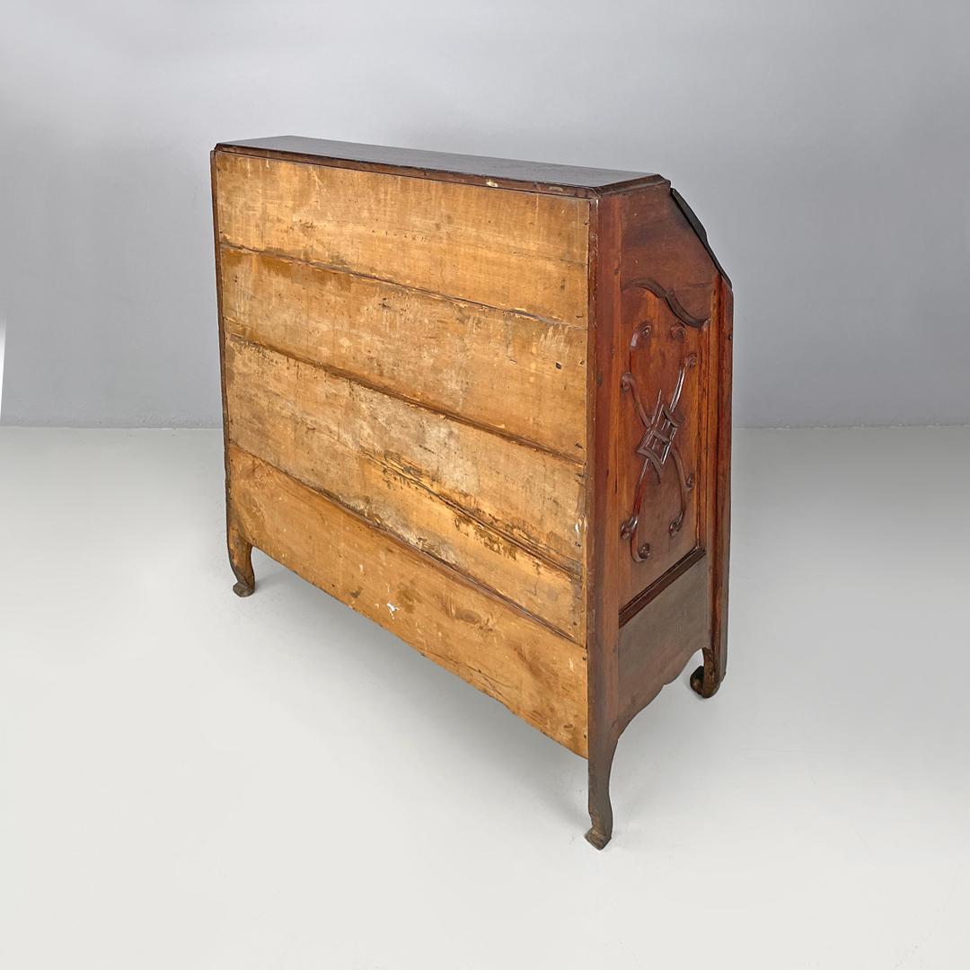 Italian antique wooden chest of drawers with drop-leaf top and decorations 1700s For Sale 5
