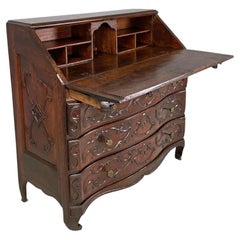 Italian Antique wooden chest of drawers with drop-leaf top and decorations 1700s
