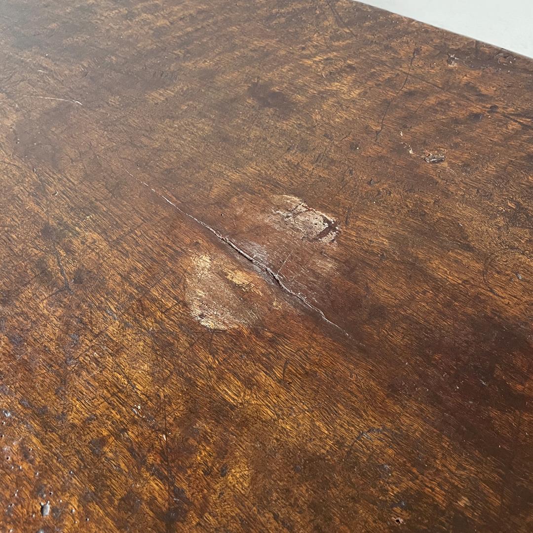 Coffre italien ancien avec décorations incrustées et plateau pliant, début des années 1800 en vente 5