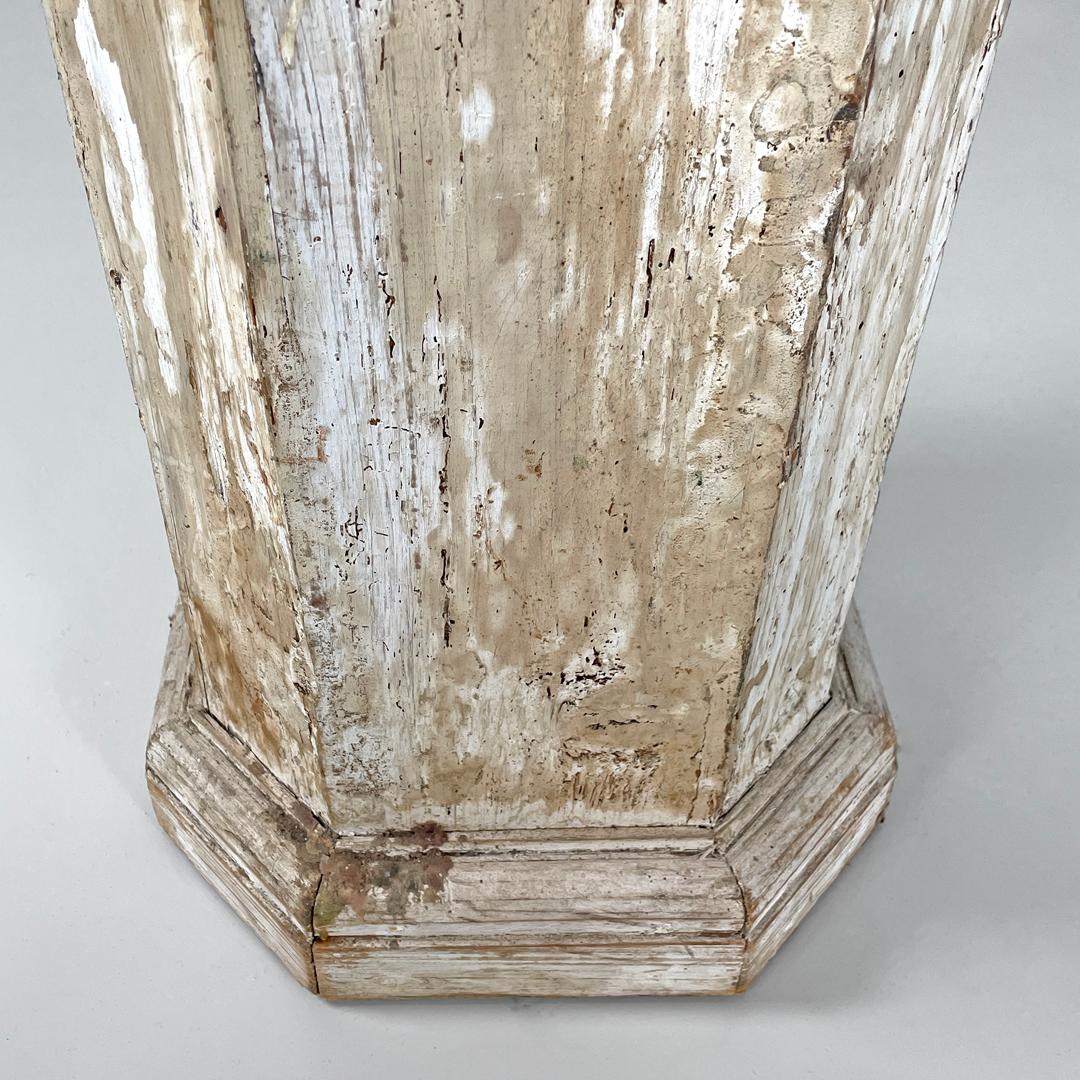 Italian antique wooden column or pedestal with an octagonal base, early 1900s For Sale 10