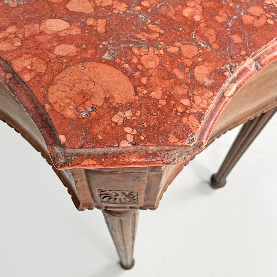 Italian antique wooden consoles with red marble tops and decorations, 1600s For Sale 10