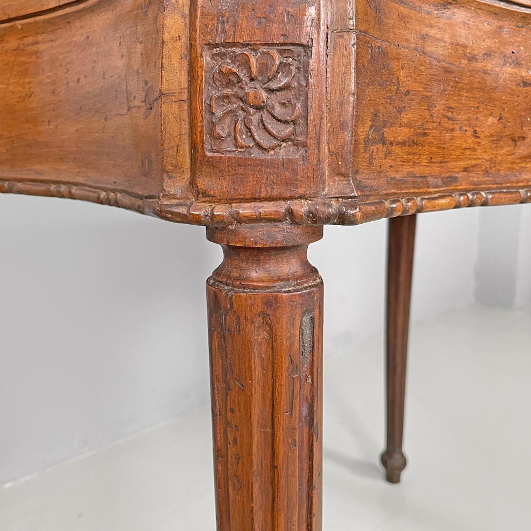 Italian antique wooden consoles with red marble tops and decorations, 1600s For Sale 13
