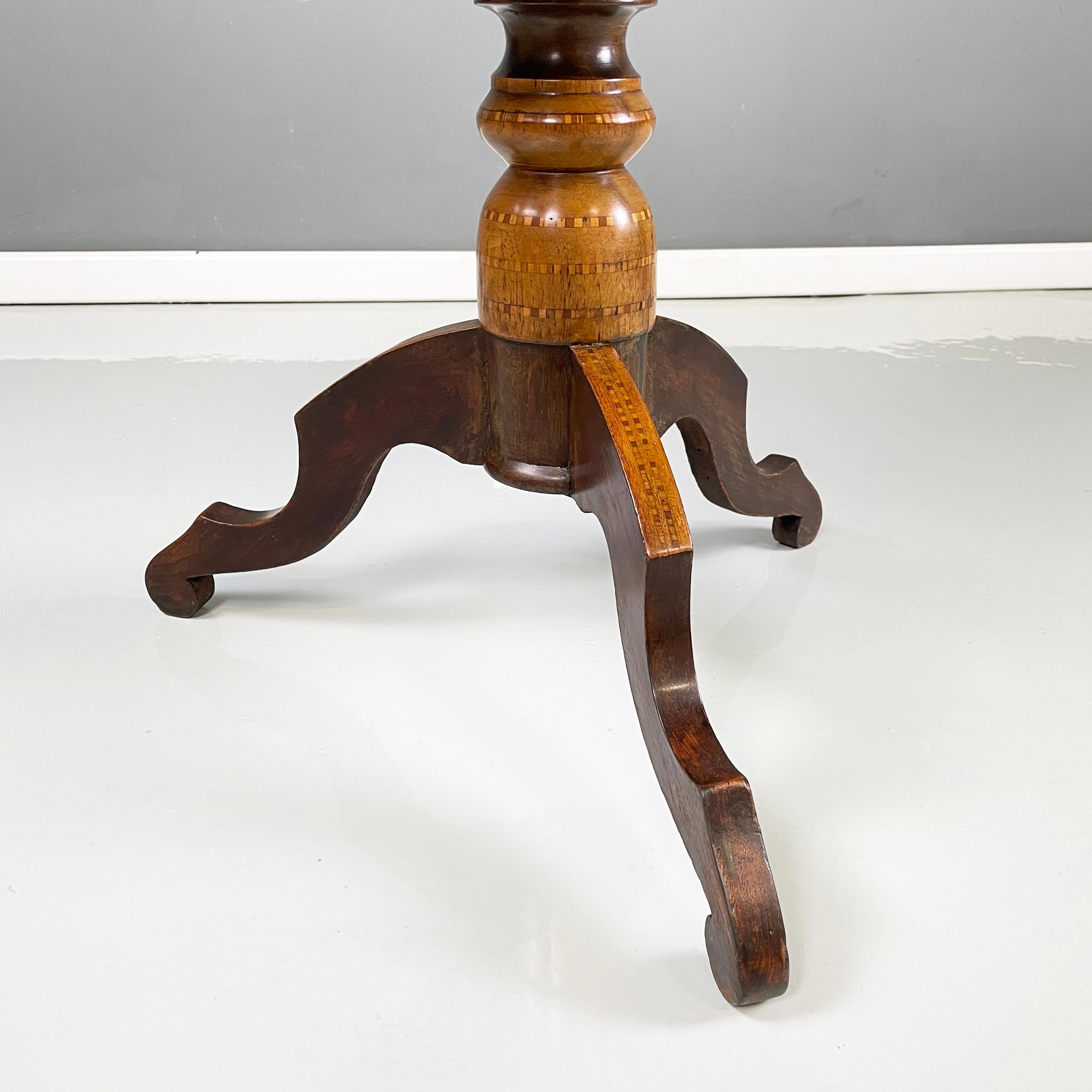 Ancienne table de jeu italienne en bois  avec échiquier, début des années 1900 en vente 5
