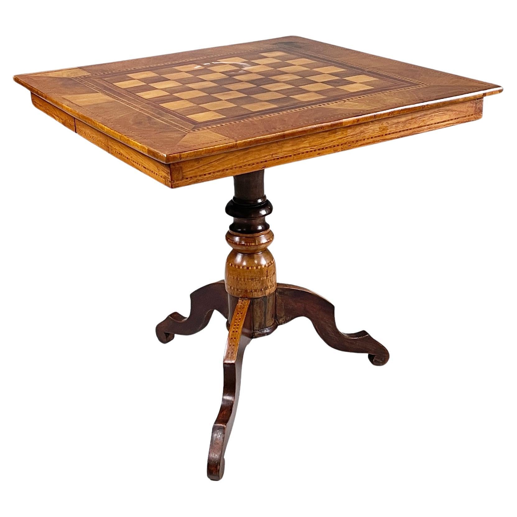 Italian antique Wooden game table  with chessboard, early 1900s For Sale
