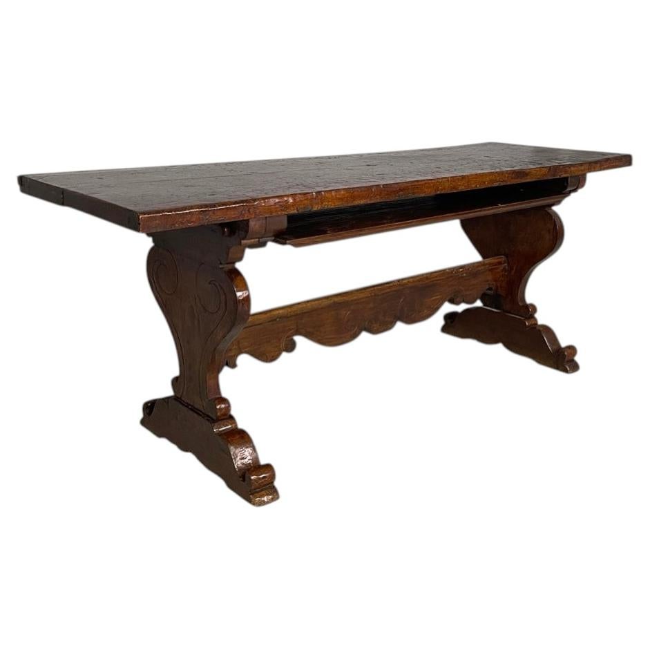 Italian antique wooden refectory dining table, 1700s
