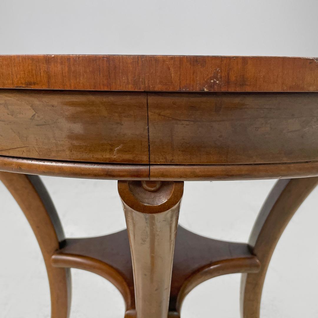 Table basse ronde italienne ancienne en bois avec décorations en marqueterie, début des années 1900 en vente 11